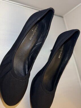 Donald J Pliner Pumps